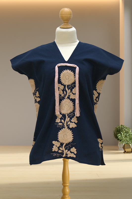 Huipil Auténtico de Yalalag Flores Azul Marino