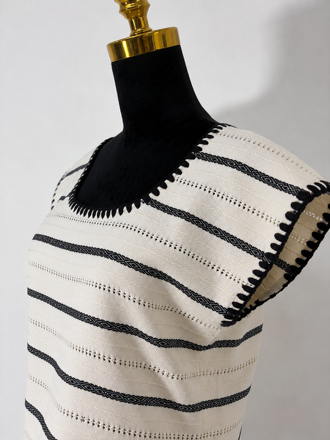 Blusa Irina 2 blanco con negro