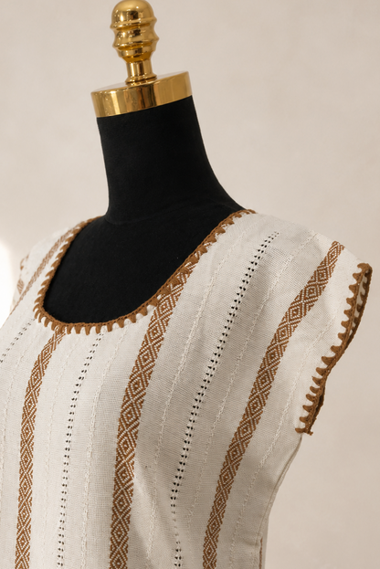 Blusa Irina blanco con café caramelo
