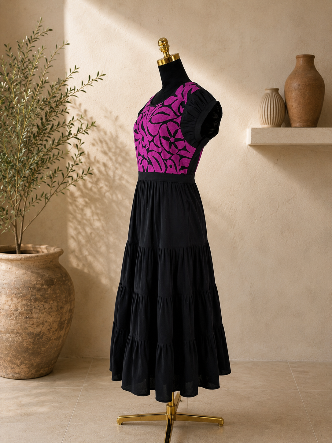 Vestido Felicitas negro y rosa