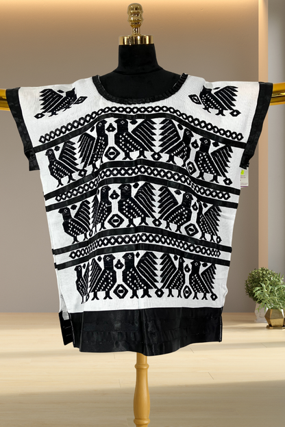 Huipil huautla blanco y negro